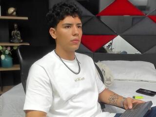 Tobias Vega webcam flirt4free model stream image