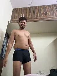shubhzee143 webcam model stream image