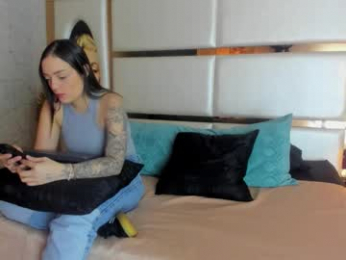 celeste_starsss webcam chaturbate model stream image
