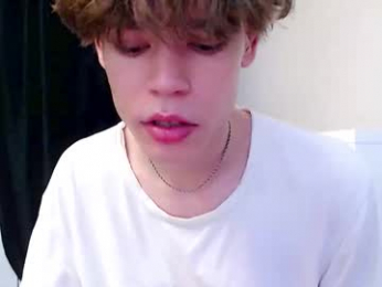 pawclaw webcam model stream image