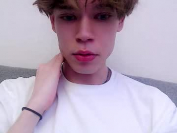 pawclaw webcam model stream image