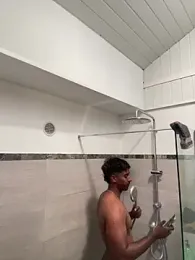 Axel_black10 webcam model stream image