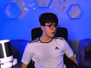 travis-wolf webcam model stream image