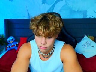 Spencer Roth webcam model stream image