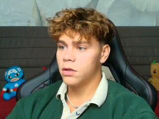 Spencer Roth webcam model stream image