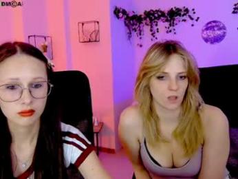 alexis_pink webcam model stream image