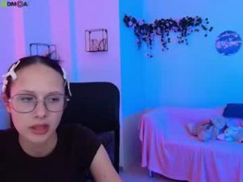 alexis_pink webcam model stream image