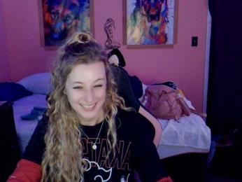 YourSecretGirlFriend963 webcam model stream image