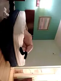 Oowwwii webcam model stream image