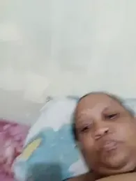 BBW123MILF webcam stripchat model stream image