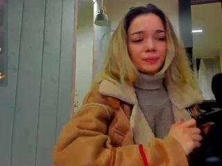 sassyt33n webcam model stream image