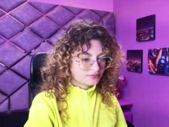 emili_rouse_ webcam model stream image