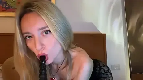 SirenaBelle webcam model stream image