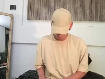 aron_gomez webcam model stream image