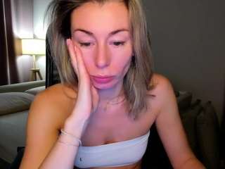 aliceevan webcam model stream image