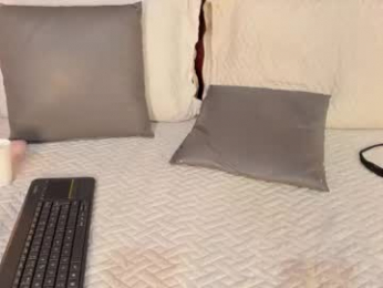 asshley_cute webcam model stream image