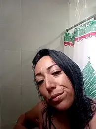 Laura_martin_ webcam stripchat model stream image