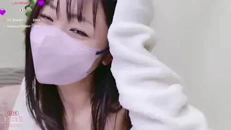 meg_0901 webcam model stream image