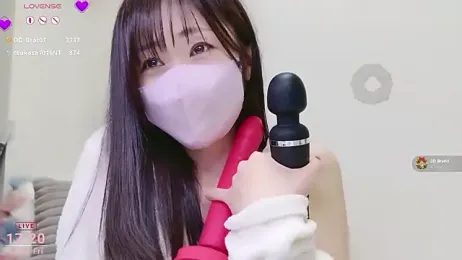 meg_0901 webcam model stream image