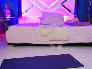 lady-brownn webcam model stream image