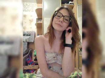 KittyMiracle webcam bongacams model stream image