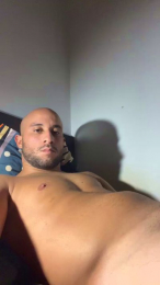 Tom98xxx webcam model stream image