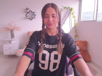 Anhika webcam model stream image