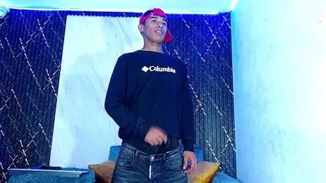 Yoim_Williams webcam model stream image