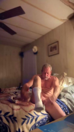 vaginaslayer68 webcam model stream image