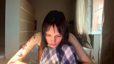 RenettaWolvin webcam model stream image