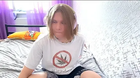 Hirtay webcam model stream image