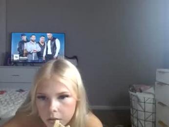 brookeskyy webcam chaturbate model stream image