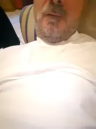 1talianBeutifulCock webcam model stream image