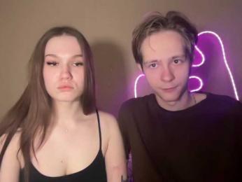 titsDestroy2008 webcam model stream image