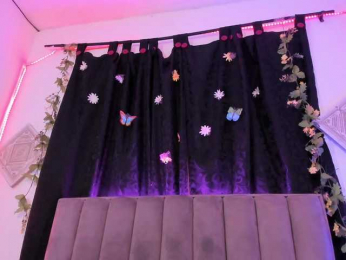 CloeeSaenz webcam bongacams model stream image