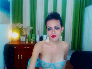 Savanah Fox webcam model stream image