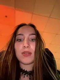 ICrazyOneIRL webcam model stream image