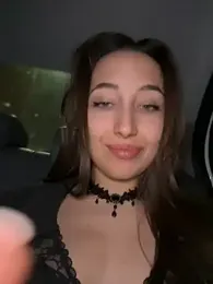 ICrazyOneIRL webcam model stream image