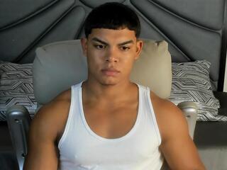 Bruce Stroud webcam model stream image