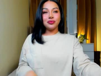 laurasinclair webcam chaturbate model stream image