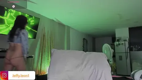 danna_v webcam model stream image