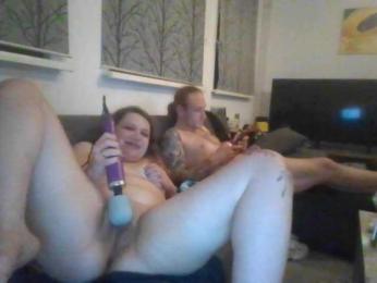 JeffAndAna webcam model stream image