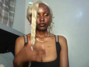 Maleena40 webcam bongacams model stream image