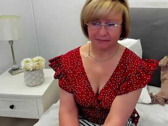 MarieneMature webcam model stream image