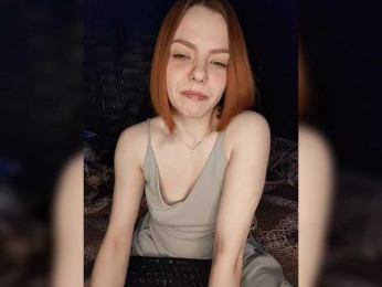 AliceRabbit webcam model stream image