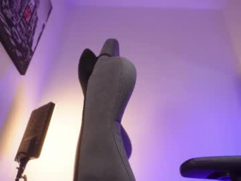 little_eli webcam model stream image