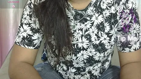 Preeti-Sexy webcam stripchat model stream image