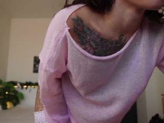 leila-ly webcam model stream image