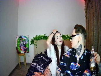 CRYBABYCRY webcam model stream image