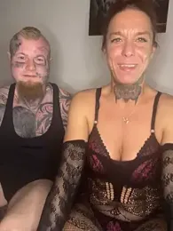 SexyInkedMiilfxx webcam model stream image